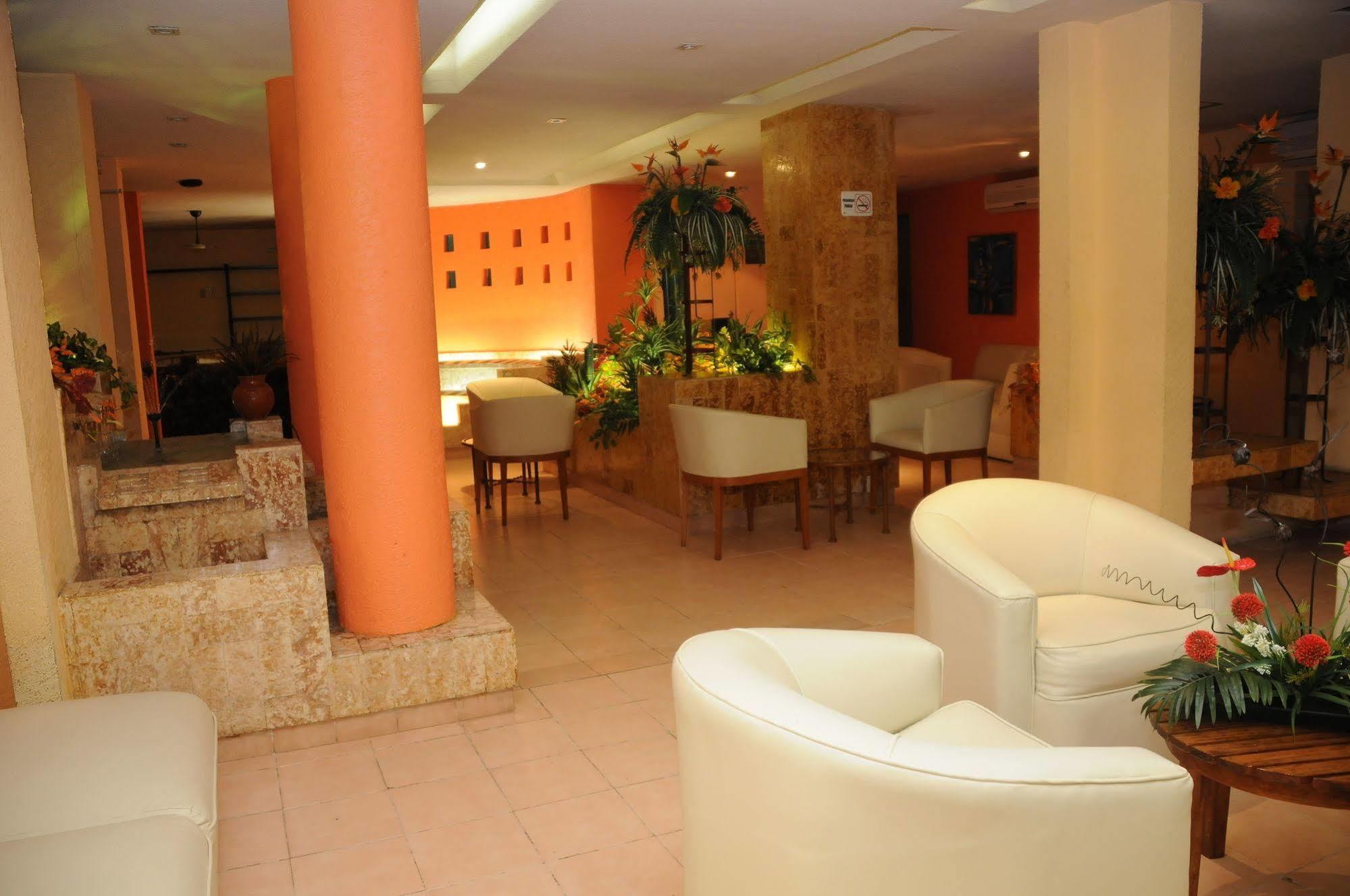 Hotel Marlon Chetumal Exterior photo